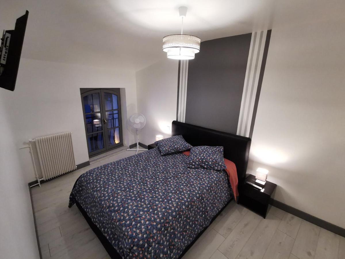 Appartement Cosy Entierement Equipe ヴィルヌーヴ・シュル・ロット エクステリア 写真